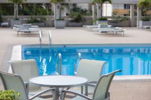 Ala Moana Hotel