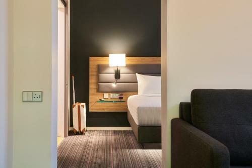 Hotel Moxy Paris Charles de Gaulle Airport