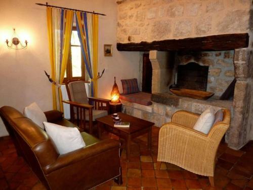 Serene Holiday Home In Rosi�res With Pool