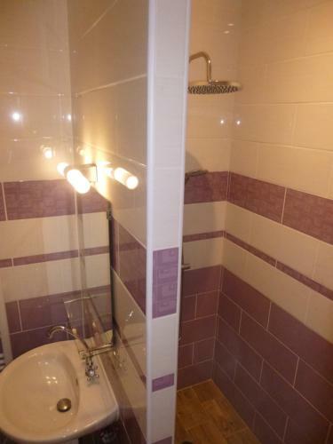 Bed & Breakfast Chambres & Table D'h�tes Au Chapitre