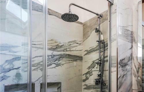 Stunning Home In Saint Chinian W/ 2 Bedrooms
