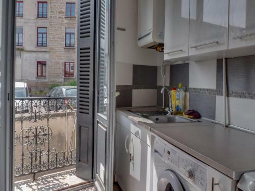 Blissful Apartment In Saint Chamond With Balcony