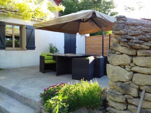 G�te Du Domaine de L'arbre de Vie