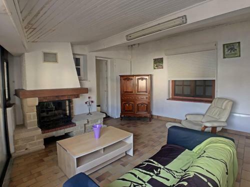 Apartamento R�f : Ls 47 Appartement 4pers Route D'arles