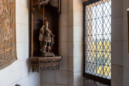 Maine D'euche Chateau Sleeps 30 Pool Wifi