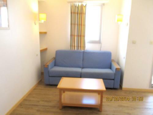 Apartamento Studio In Saint Raphael With Balcony