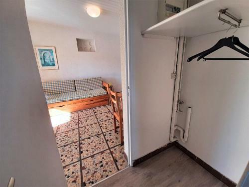 Comfy Holiday Home In Saint-savinien With Sauna