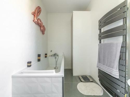 Serene Villa In Saint-victor-la-coste With Private Pool