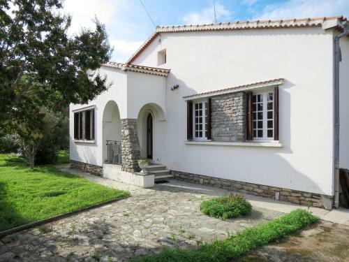 Holiday Home Tandjah - Mni137