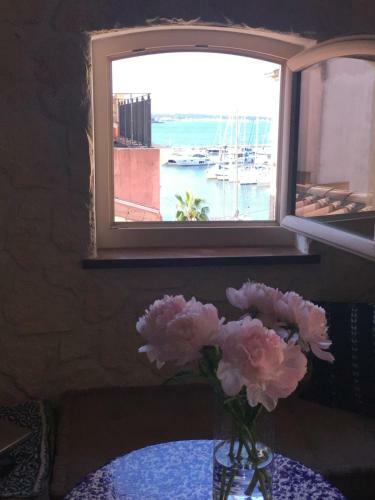 Apartamento Nice Flat With Sea View In Sanary S Mer