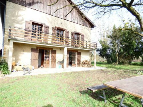 Newly Refurbished 6-bed Gite In Sariac-magnoac