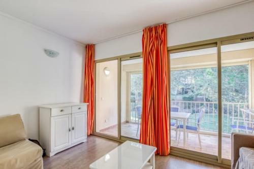 Apartamento Flat With Swimming Pool Near The Beach