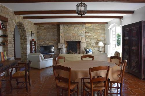 Superbe Demeure Familiale Avec Piscine � Sarzeau