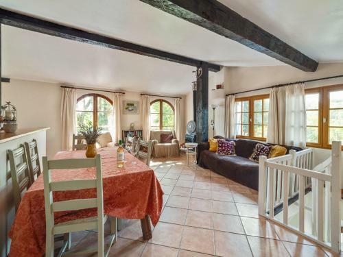 Quaint Holiday Home In Touffailles With Sauna