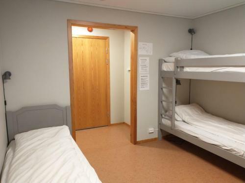 Hotel Holmavatn Ungdoms Og Misjonssenter