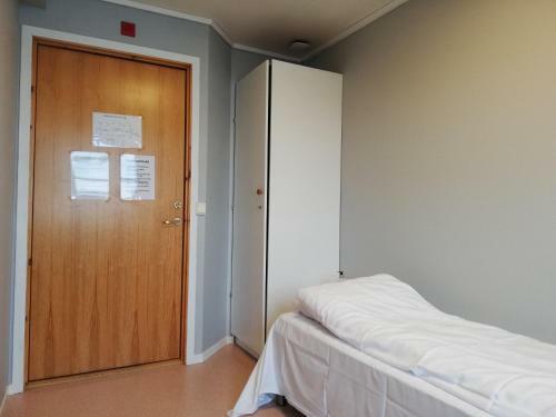 Hotel Holmavatn Ungdoms Og Misjonssenter