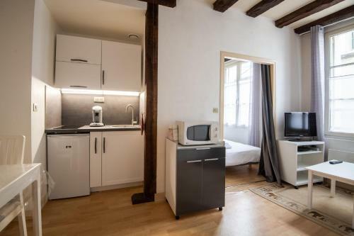 Apartamento Joli Studio � 600 M�tres de La Gare