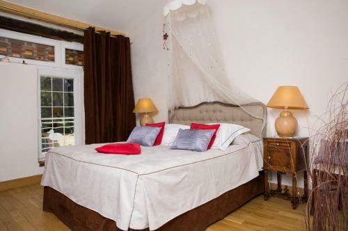 Hostal Room In Bb - Domaine de La Bellire