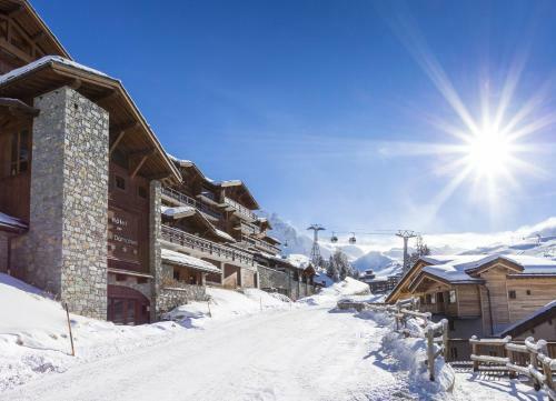 Hotel H�tel Club Mmv Les 2 Domaines