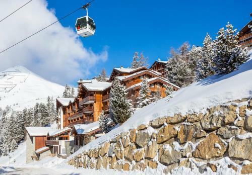 Hotel H�tel Club Mmv Les 2 Domaines