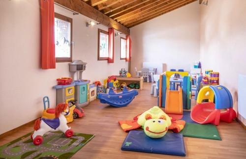 Hotel H�tel Club Mmv Les 2 Domaines
