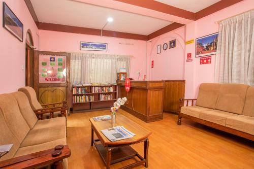 Hostal Mountain Peace Guest House