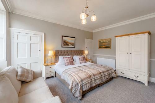 Luxury Two Floor Central Duplex Apartment Free Parking