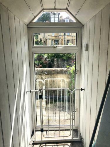 Apartamento Skylight Loft - Unique Flat In Gothic Victorian Villa