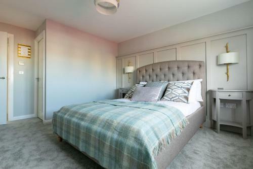 Beautiful 4-bed Detached House In Bicester