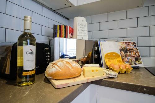 Bed & Breakfast Onyx Serviced Luxury Birmingham City Accommodation