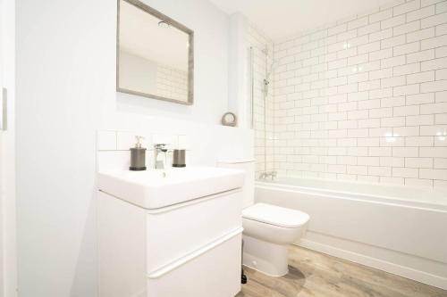 Cosy New-build Apartment With Netflix