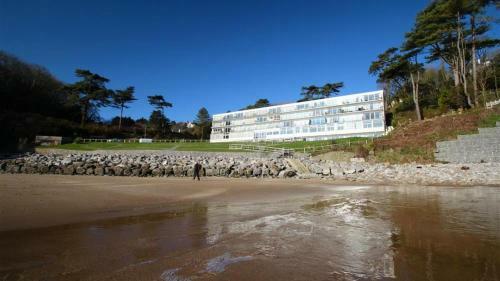 9_01 Redcliffe Apartments, Caswell Bay