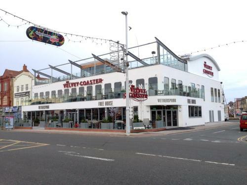 Hotel Mojitos Group Weekends Blackpool
