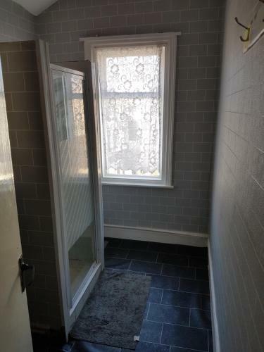 Bed & Breakfast Crompton House
