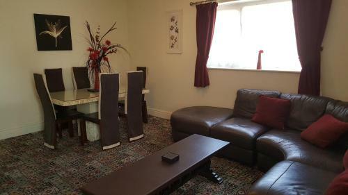Norwyn Court Holiday Apartments
