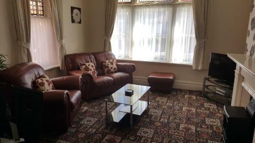 Norwyn Court Holiday Apartments