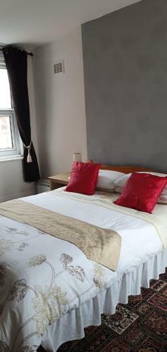 Norwyn Court Holiday Apartments