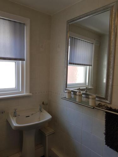 Modern 1-bed Apartment In Blackpool