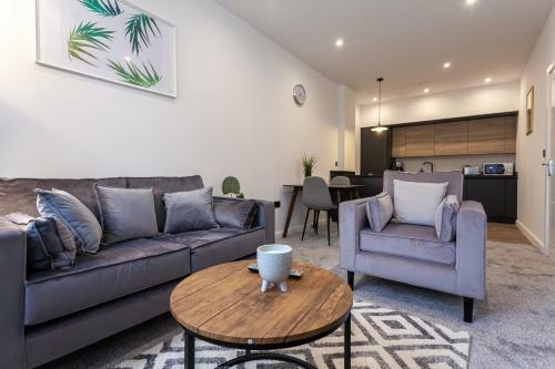 Fantastic 1 Bedroom Apartment In Bolton