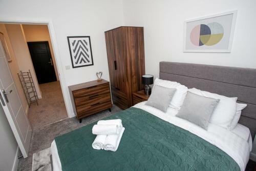 Modern 1 Bedroom Apartment In Bolton