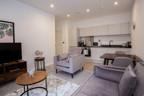 Modern 1 Bedroom Apartment In Bolton