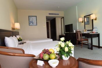 Hotel Cambodiana