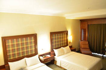 Hotel Cambodiana