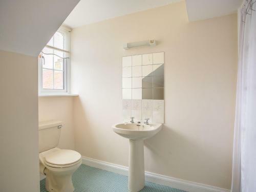 The Doves, Bridport