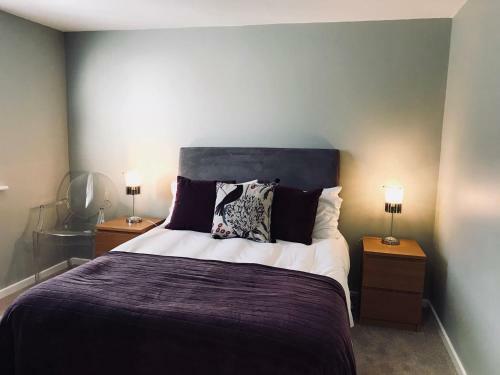Sillwood Road Group House Sleeps 12