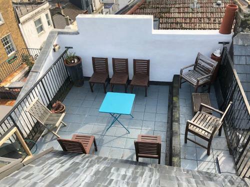 Sillwood Road Group House Sleeps 12