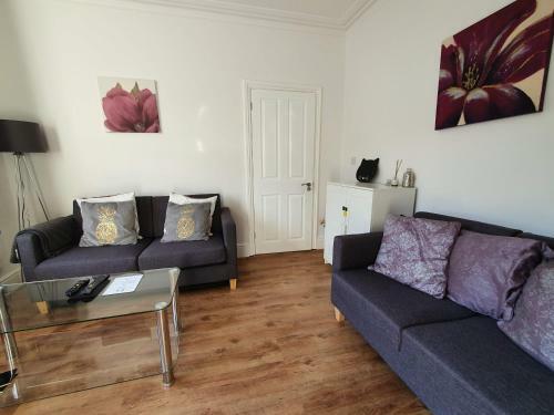 Bell Hill House By Cliftonvalley Apartments