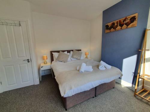 Bell Hill House By Cliftonvalley Apartments