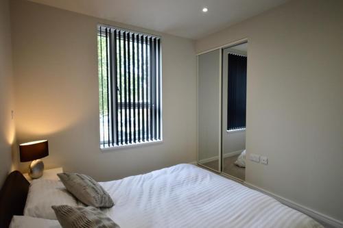 A Brand New Modern 2-bed Apartment In Bedminster