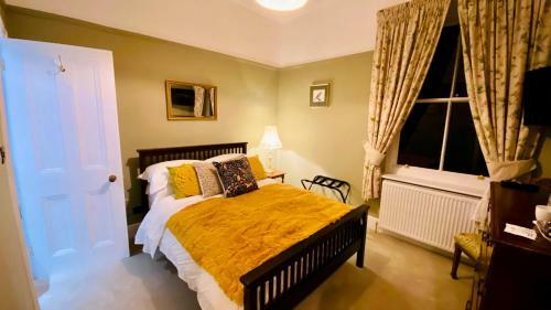 Ashleigh Buxton B&B